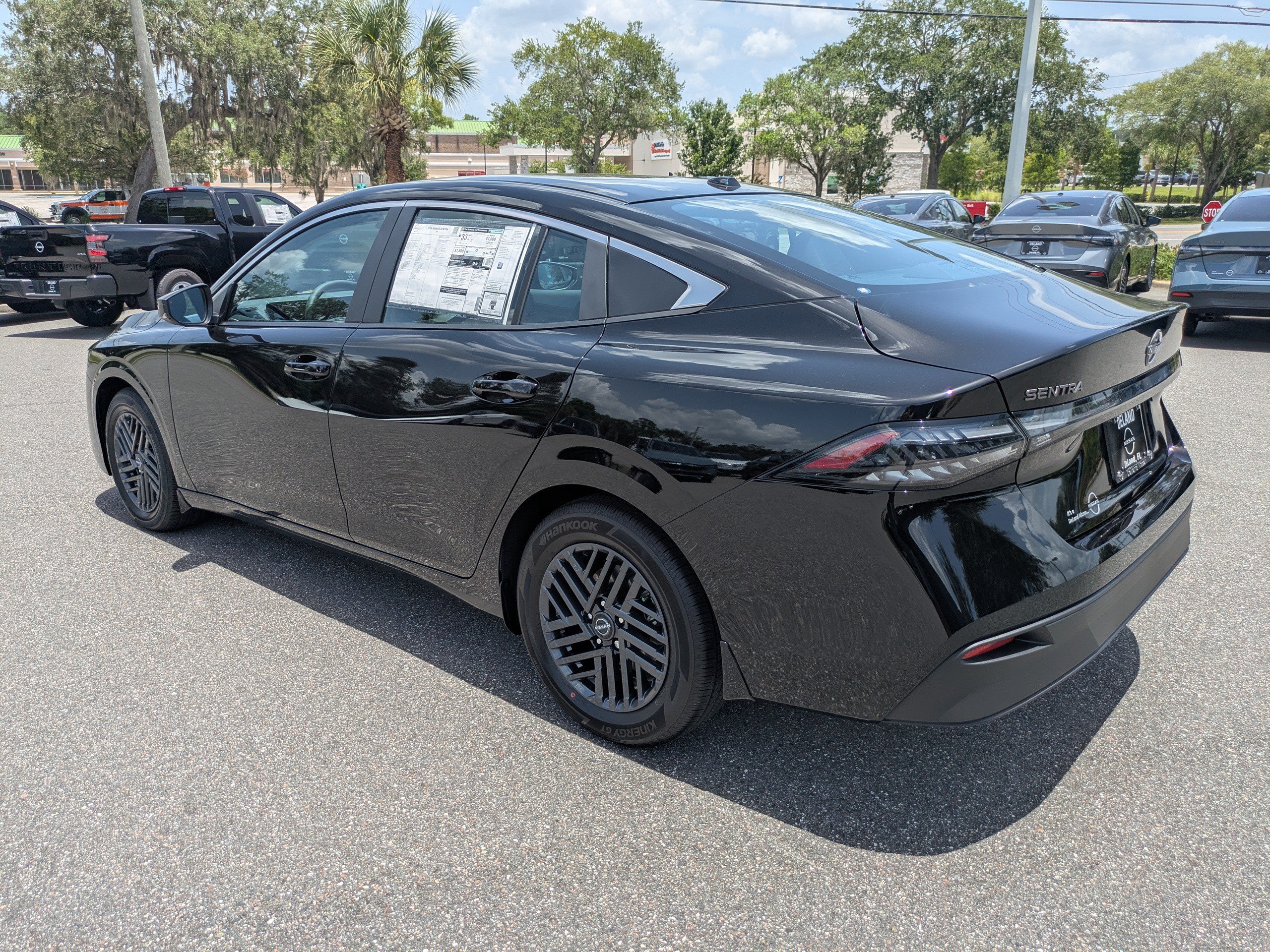New 2026 Nissan Sentra SV w/ SV Convenience Package FWD image 6