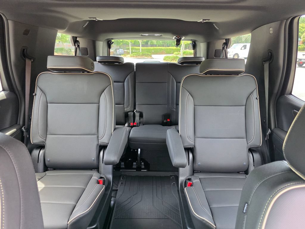 Certified 2026 Chevrolet Tahoe Premier w/ Sun And Tow Package RWD image 27