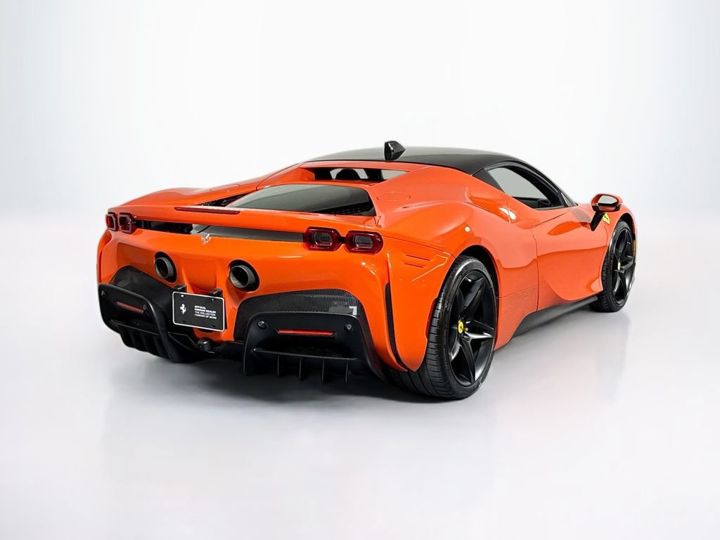 Used 2021 Ferrari SF90 Stradale AWD/4WD image 9