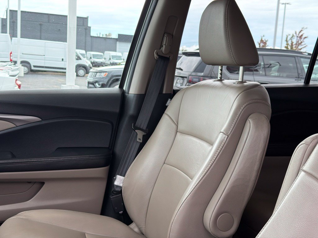 Used 2017 Honda Pilot EX-L image 14