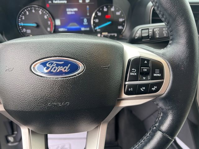 Used 2022 Ford Explorer XLT w/ Equipment Group 202A image 29