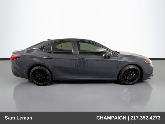 Used 2026 Toyota Camry LE FWD image 8