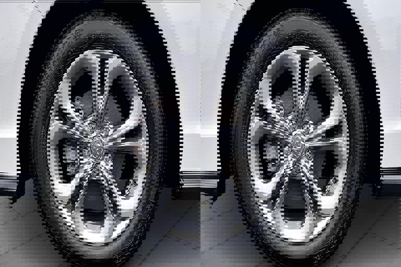 Used 2023 Honda Accord EX image 9