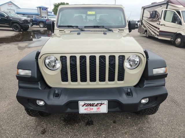 Used 2020 Jeep Gladiator Sport w/ Quick Order Package 24S AWD/4WD image 11