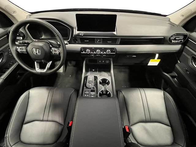 New 2026 Honda Pilot Touring image 16