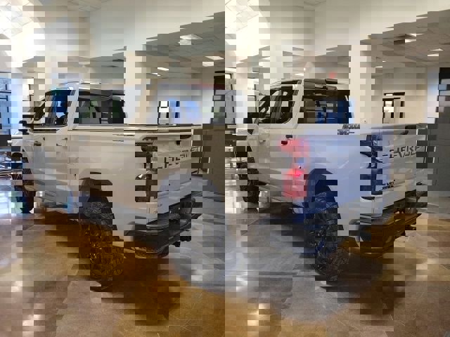 New 2026 Chevrolet Silverado 1500 Custom Trail Boss w/ Dark Appearance Package image 25