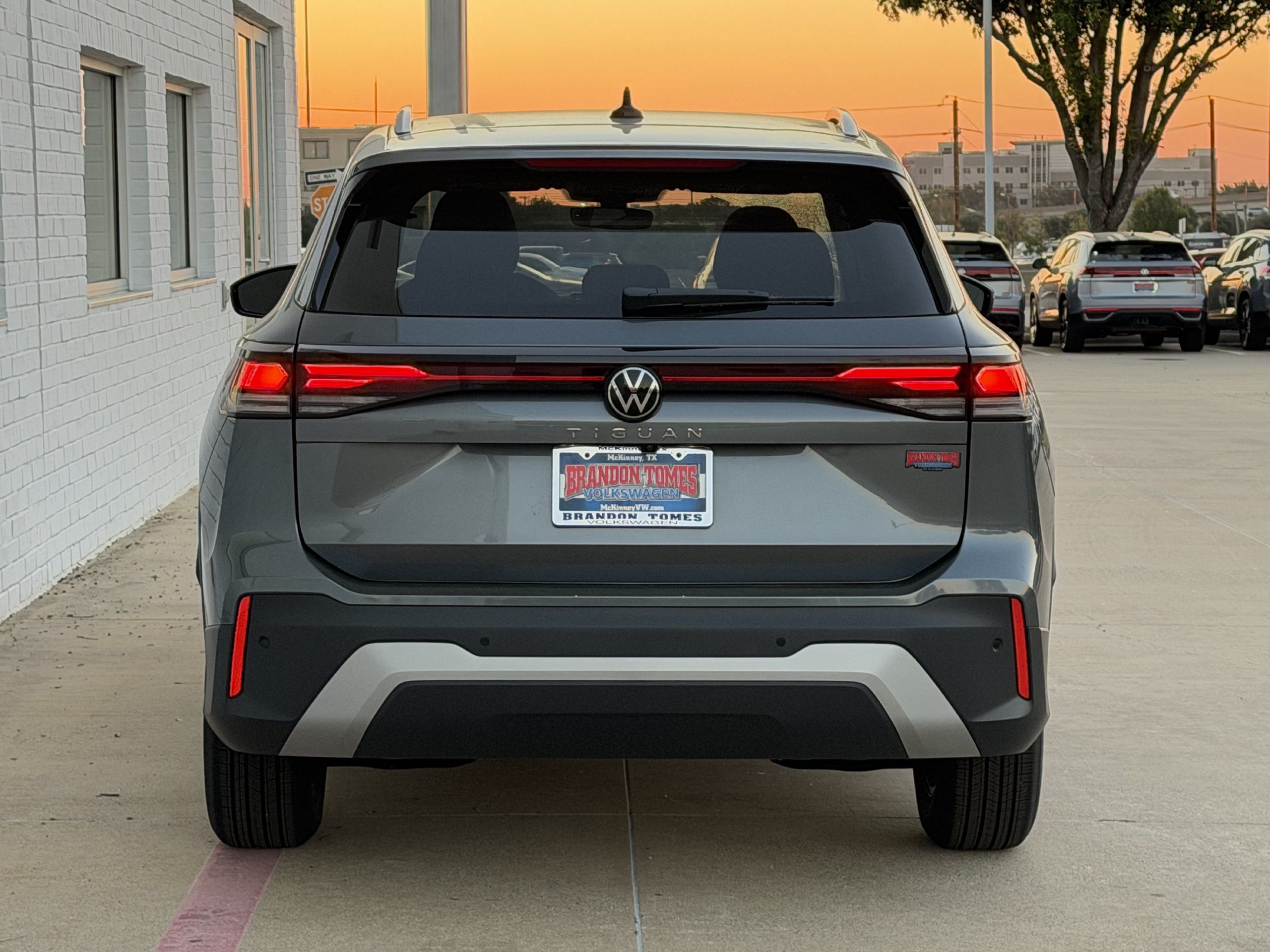 New 2026 Volkswagen Tiguan S FWD image 6