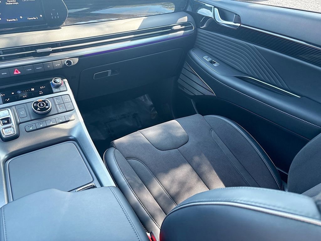 Used 2025 Hyundai Palisade Calligraphy AWD/4WD image 25