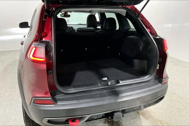 Used 2021 Jeep Cherokee Trailhawk w/ Sun & Sound Group image 37
