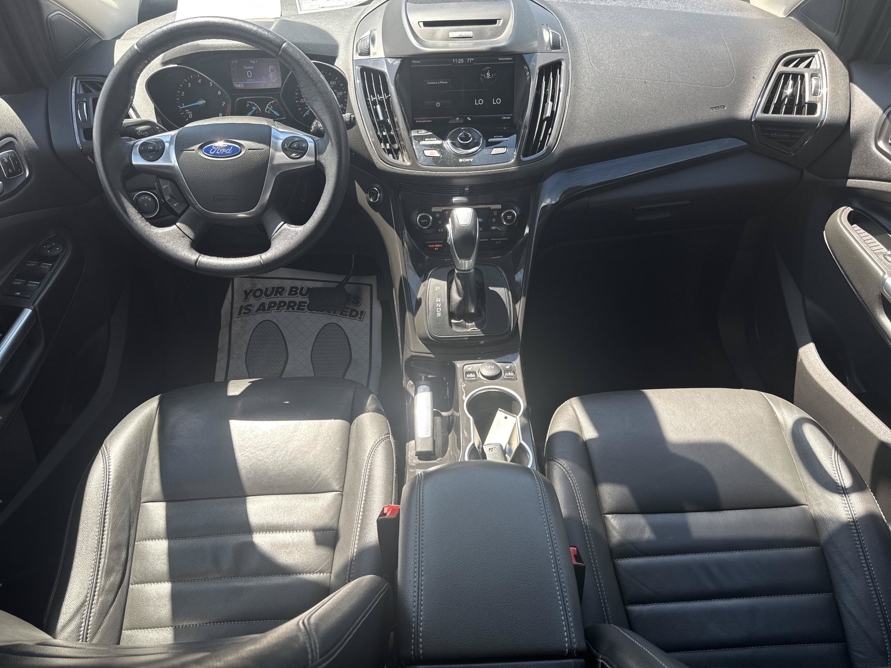 Used 2015 Ford Escape Titanium AWD/4WD image 23