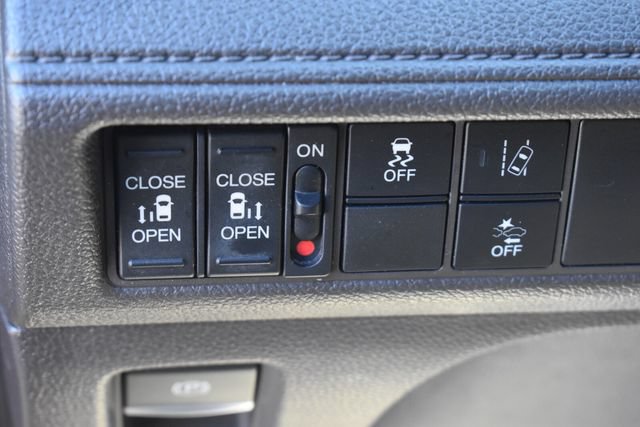 Used 2018 Honda Odyssey EX image 23