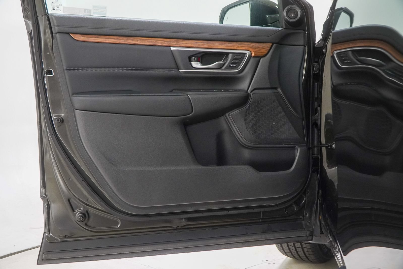 Used 2019 Honda CR-V EX-L image 19
