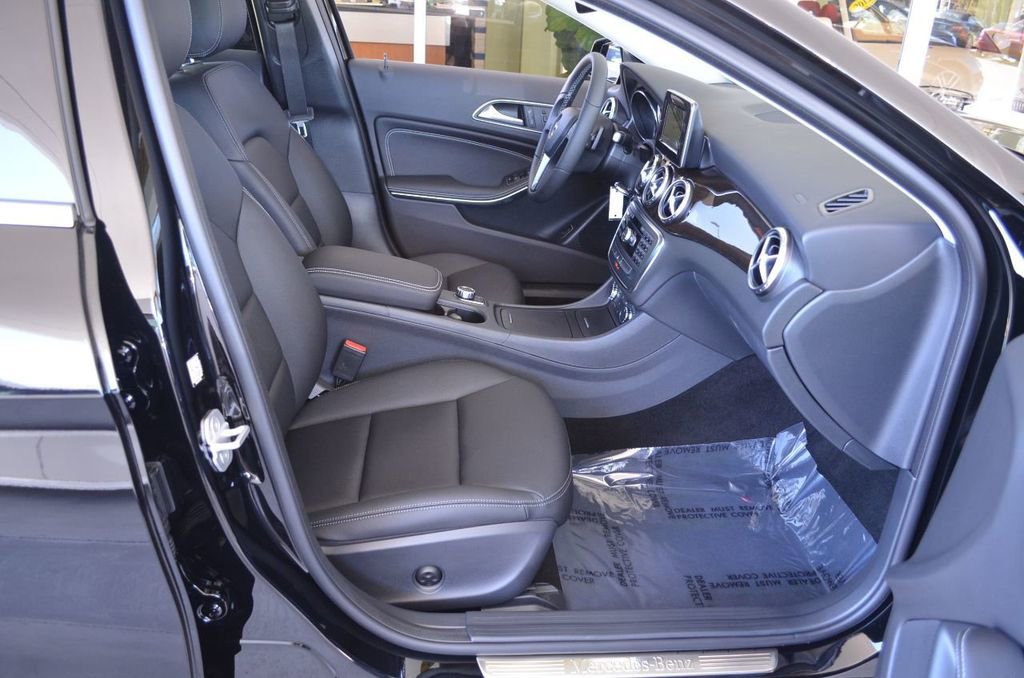 Used 2015 Mercedes-Benz GLA 250 image 30