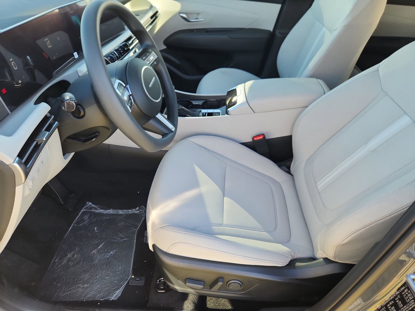 New 2026 Hyundai Tucson SEL image 7