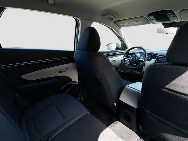 Certified 2024 Hyundai Tucson SE image 25