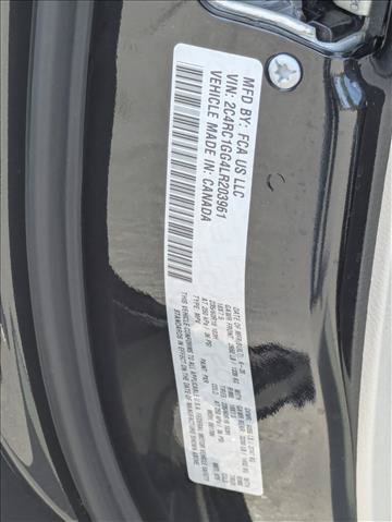 Used 2020 Chrysler Pacifica Limited FWD image 16