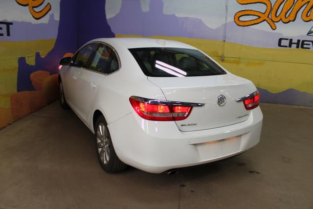 Used 2017 Buick Verano Convenience FWD image 6