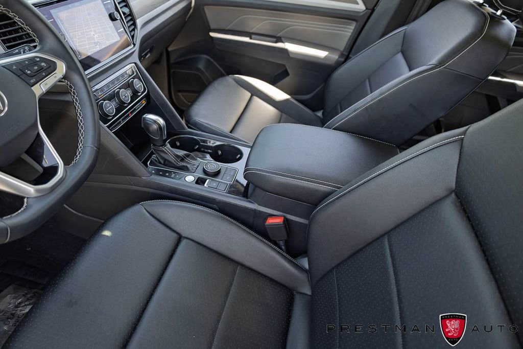 Used 2023 Volkswagen Atlas SEL AWD/4WD image 37