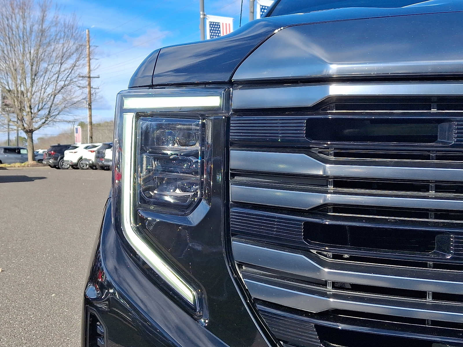 Used 2022 GMC Sierra 1500 AT4 w/ AT4 Premium Package image 10