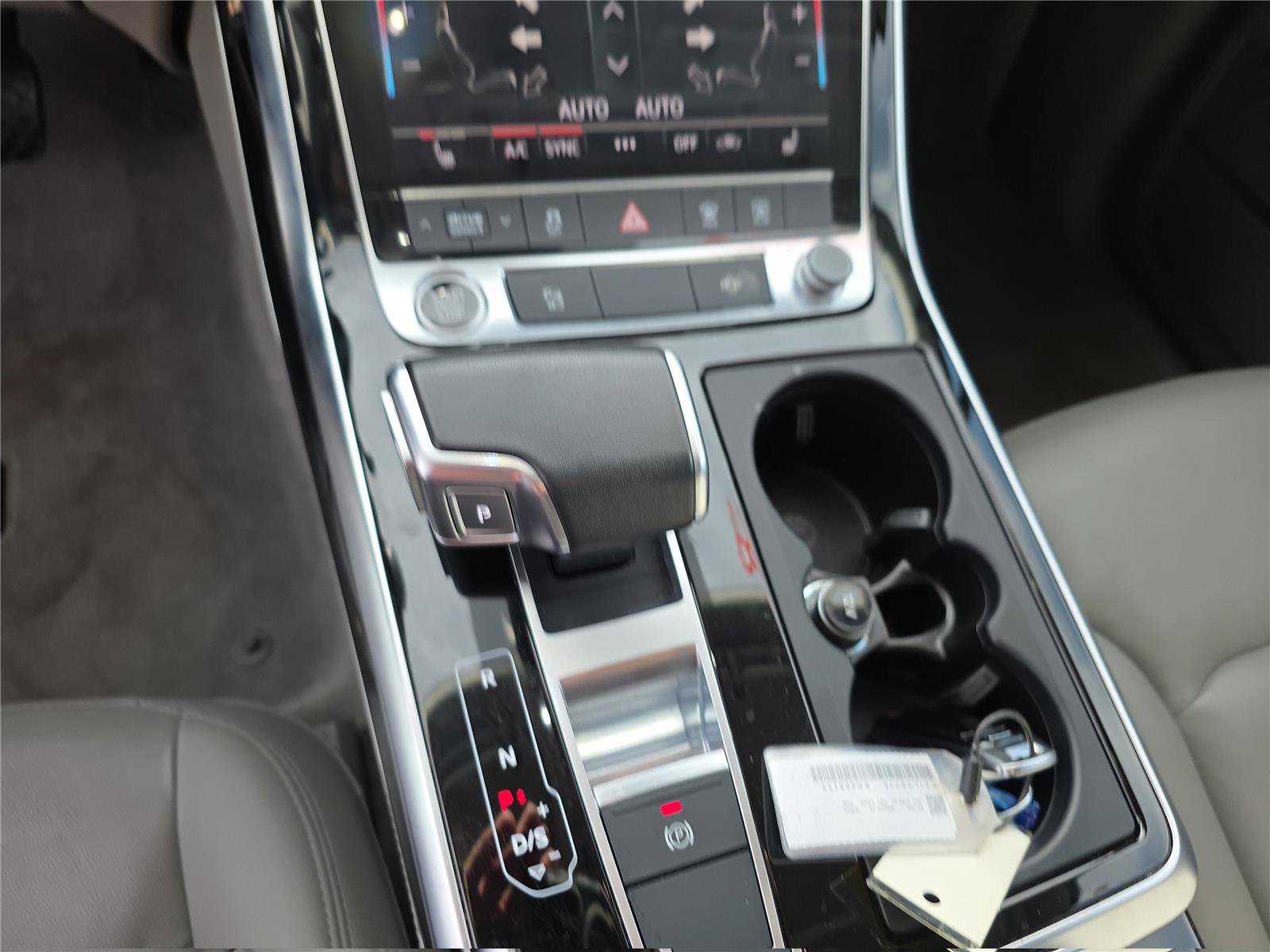 Used 2024 Audi Q7 3.0T Premium Plus image 26