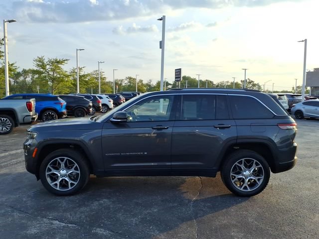 Used 2022 Jeep Grand Cherokee Limited AWD/4WD image 10
