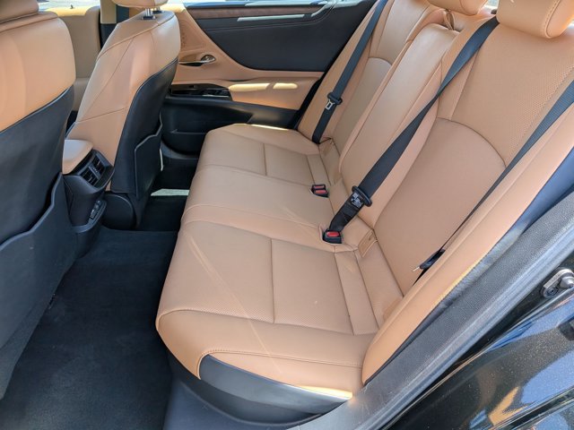 Used 2024 Lexus ES 300h w/ Premium Package FWD image 20