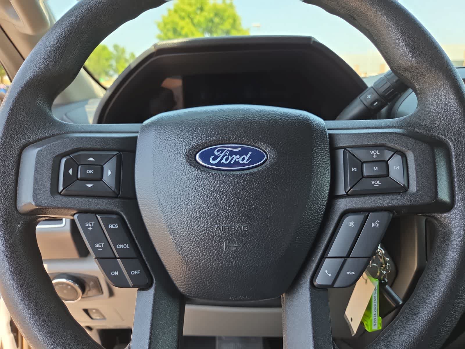 Used 2020 Ford F250 XLT w/ XLT Value Package AWD/4WD image 23