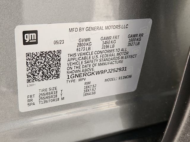 Used 2023 Chevrolet Traverse LT image 32