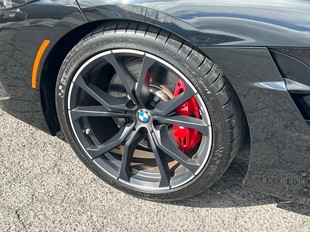 Used 2024 BMW Z4 M40i w/ Shadowloine Package image 12