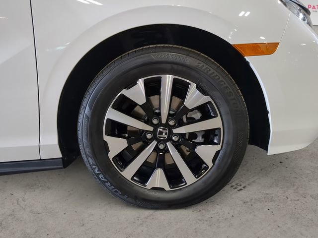 New 2025 Honda Odyssey EX-L image 17