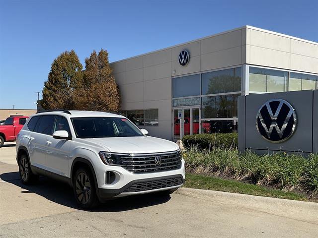 New 2026 Volkswagen Atlas SE image 1