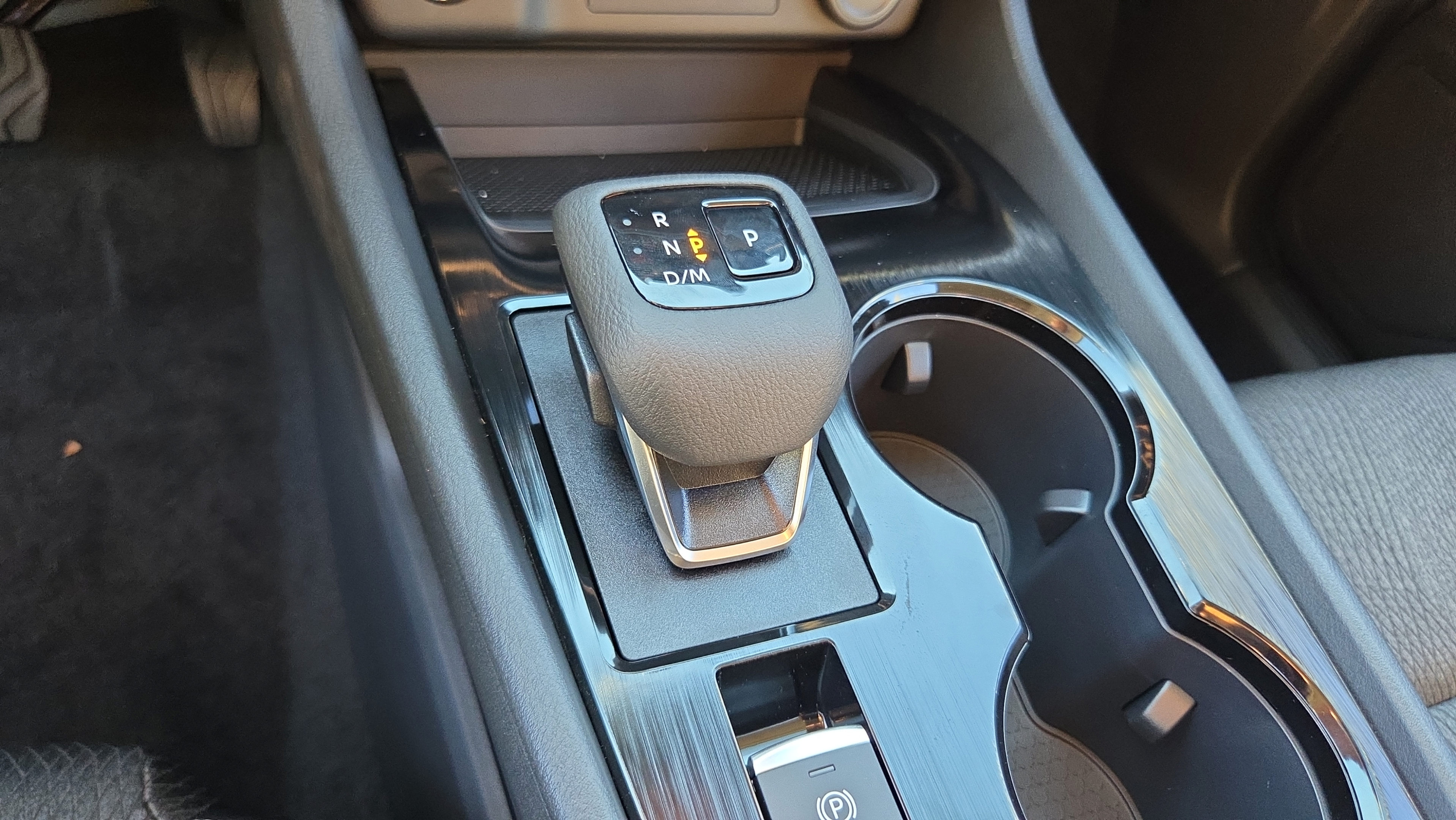 New 2026 Nissan Rogue SV w/ Cold Weather Package FWD image 24
