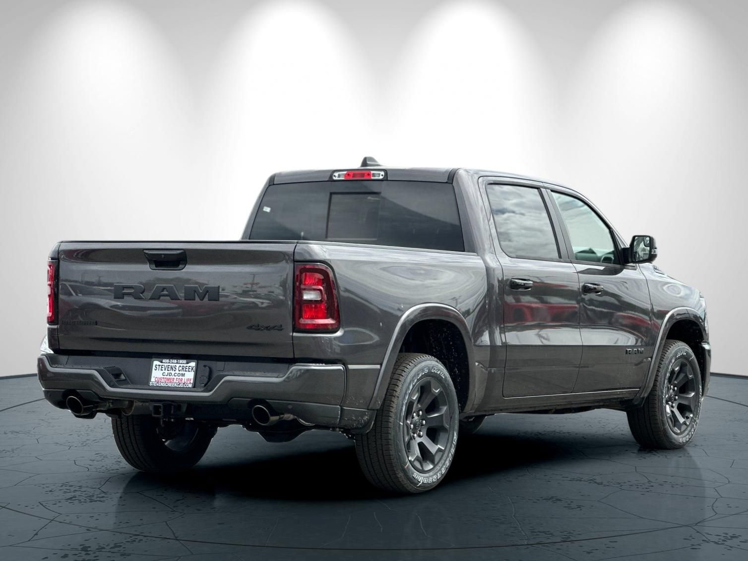 New 2026 RAM 1500 Big Horn w/ Night Edition AWD/4WD image 4