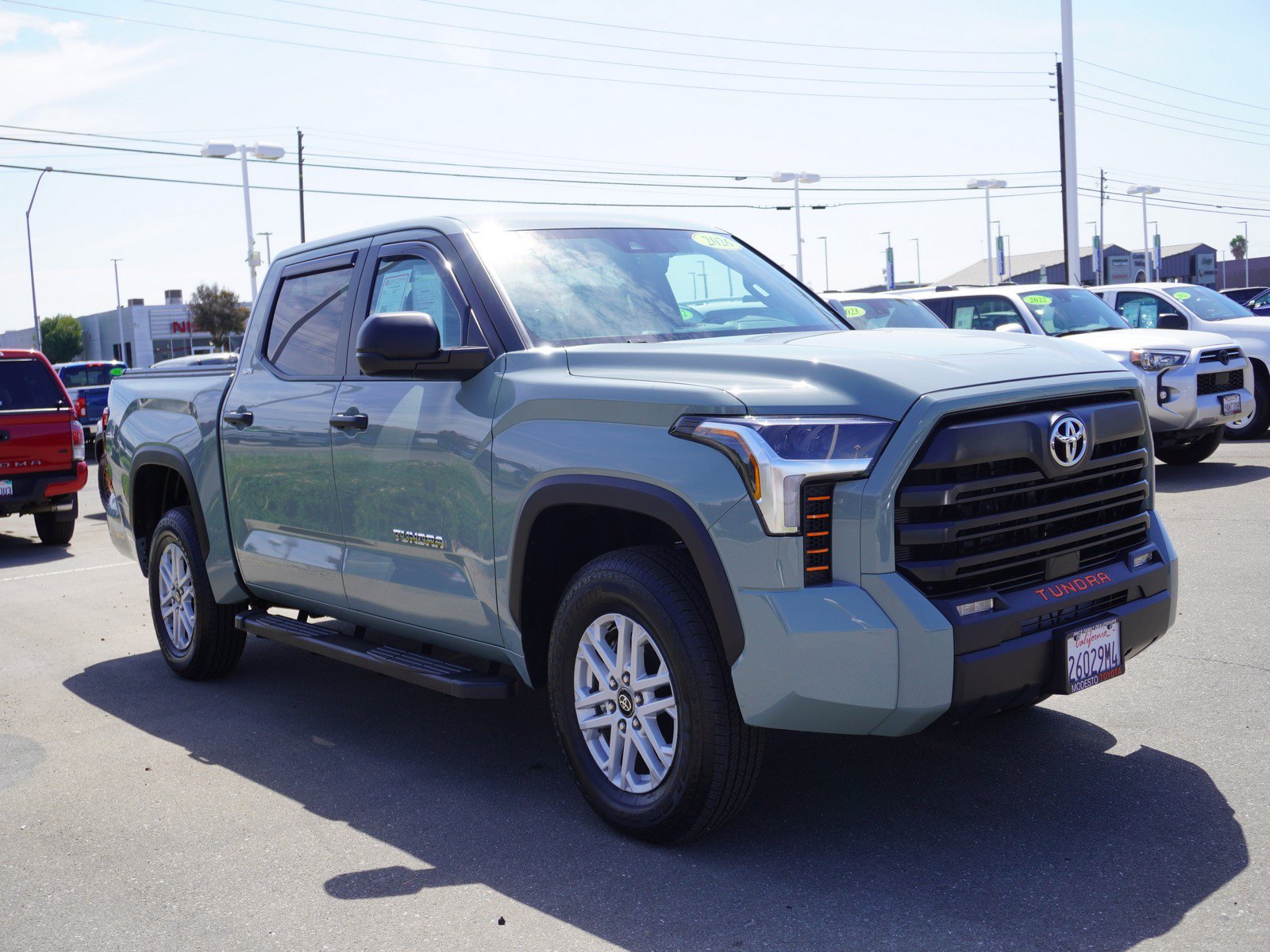 Used 2026 Toyota Tundra SR5 AWD/4WD image 1