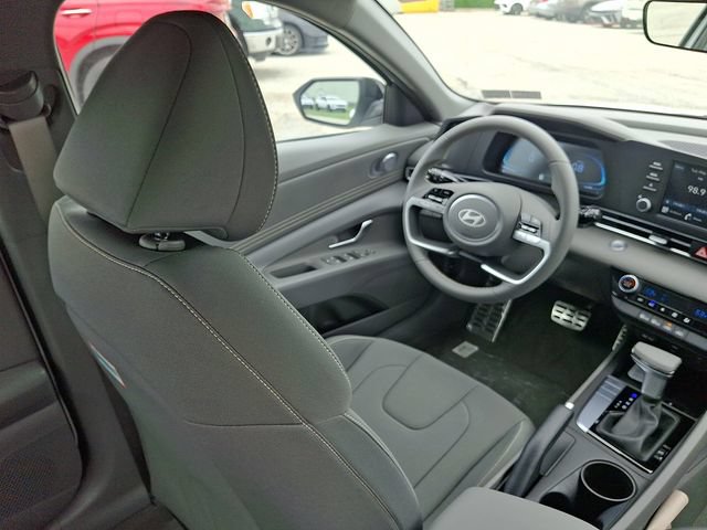 New 2026 Hyundai Elantra Sport FWD image 9