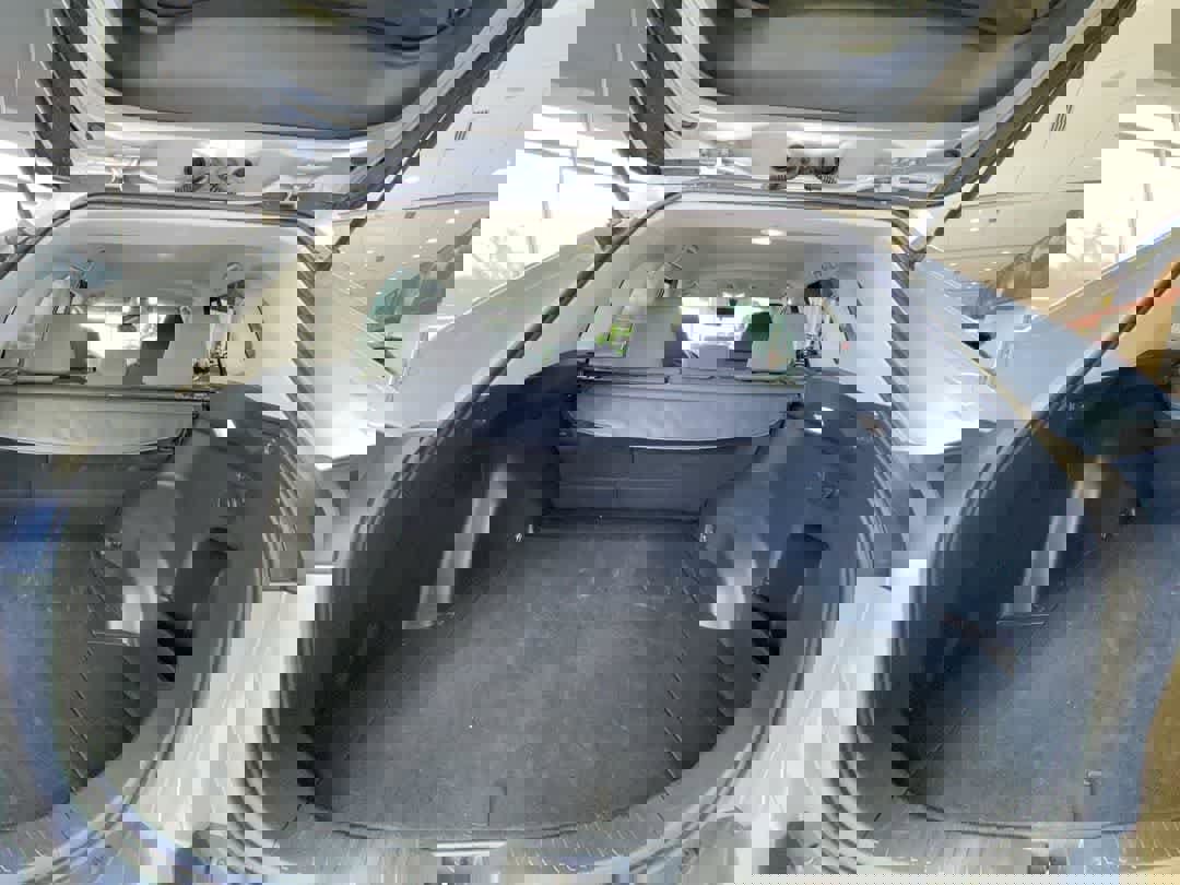 Used 2024 Toyota RAV4 XLE image 24