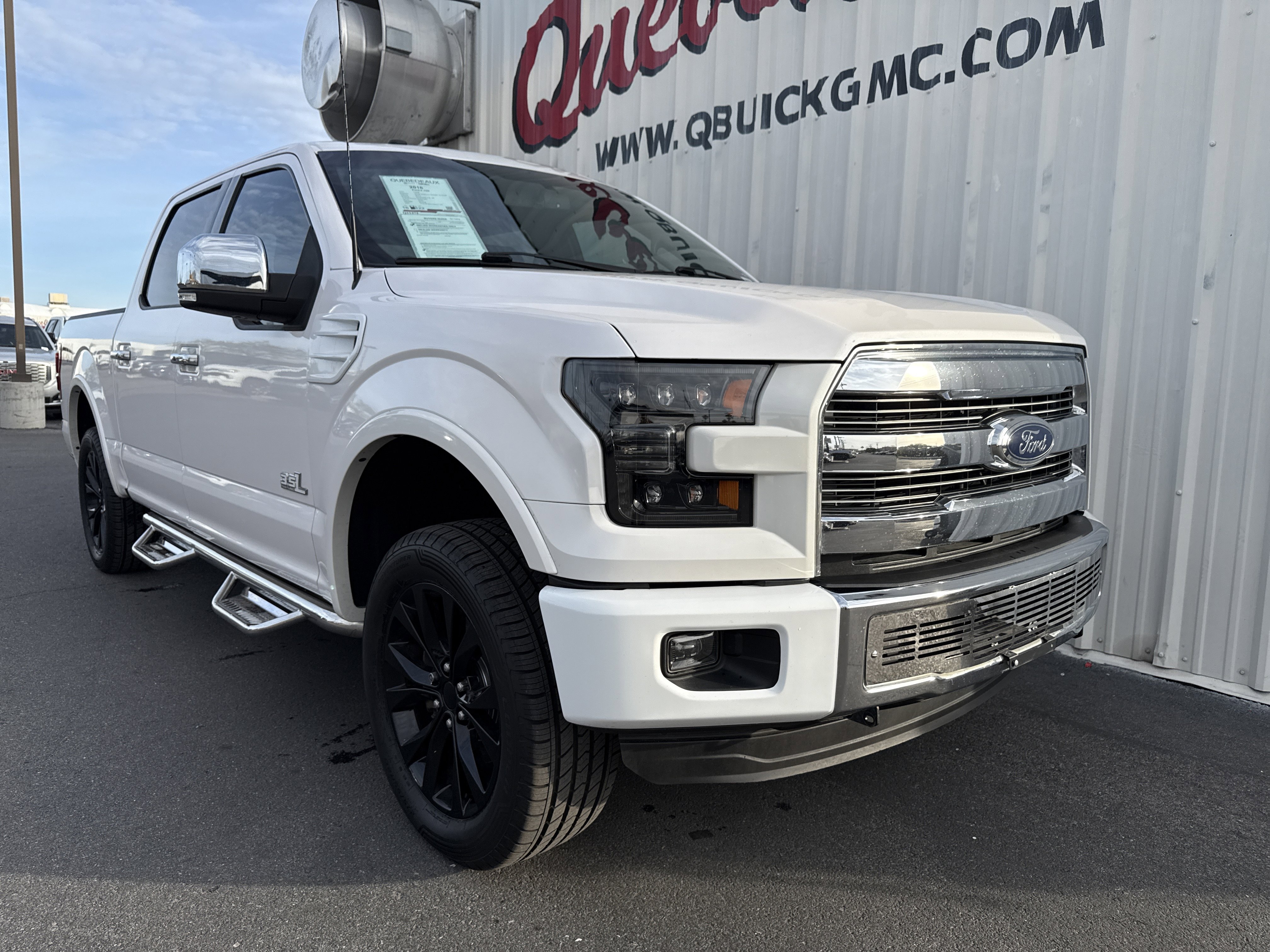 Used 2016 Ford F150 Lariat image 12