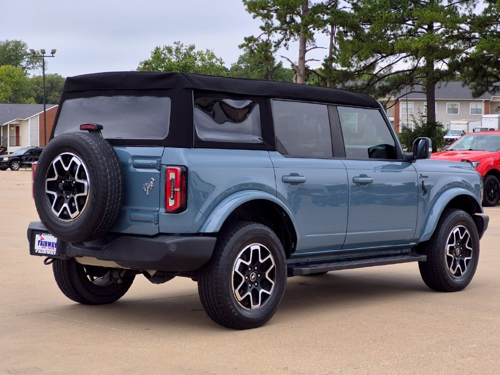 Used 2021 Ford Bronco Outer Banks AWD/4WD image 6
