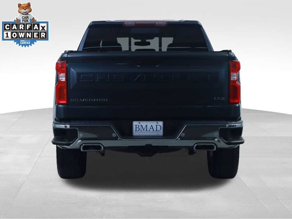 Used 2021 Chevrolet Silverado 1500 LTZ w/ LTZ Convenience Package II AWD/4WD image 12