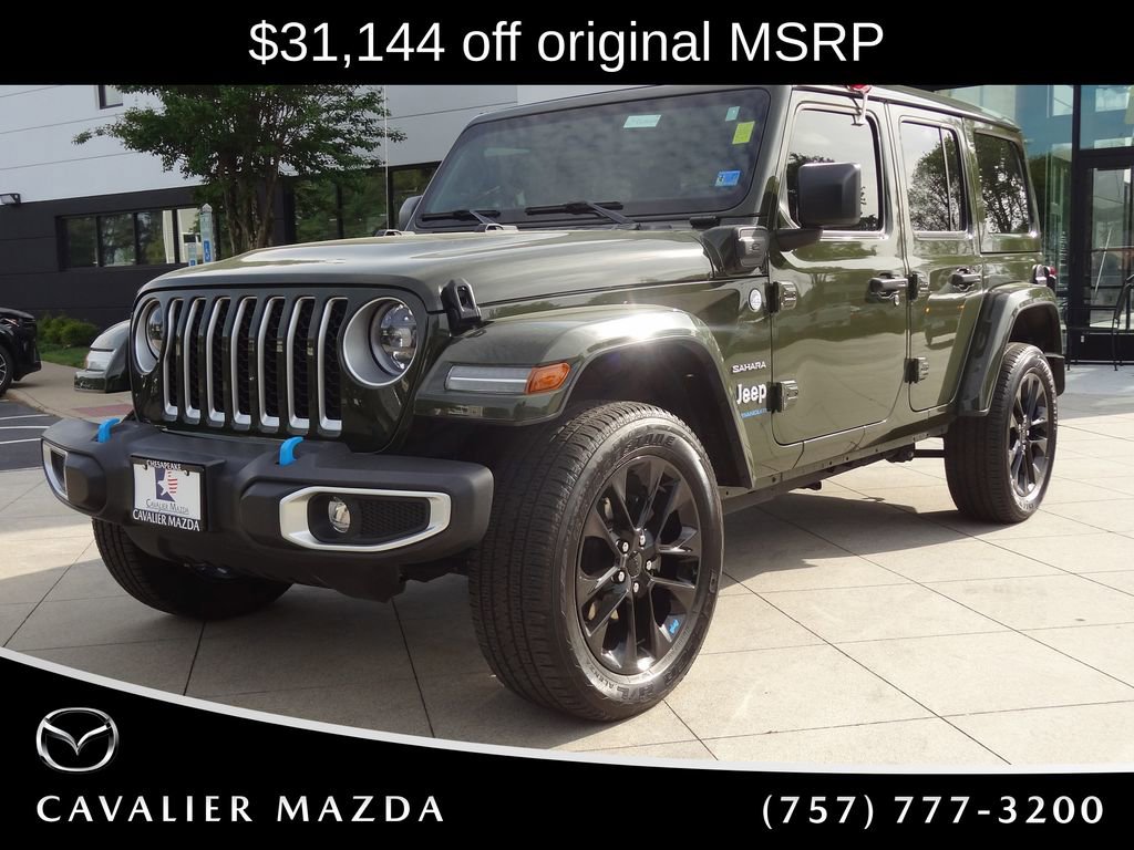 Used 2023 Jeep Wrangler Unlimited Sahara w/ Cold Weather Group AWD/4WD image 8