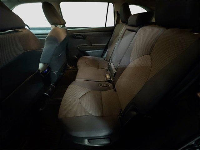 Used 2022 Toyota Highlander L image 24