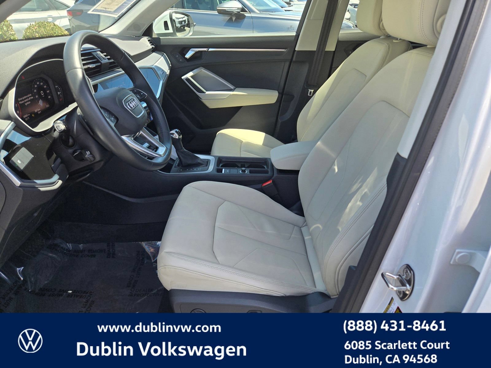 Used 2021 Audi Q3 2.0T Premium w/ Convenience Package AWD/4WD image 15
