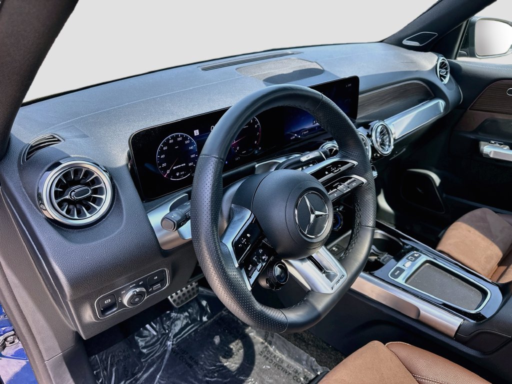 Certified 2026 Mercedes-Benz GLB 35 AMG 4MATIC image 9