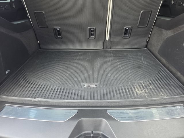 Used 2025 Cadillac Escalade ESV Premium Luxury Platinum w/ LPO, Floor Liner Package AWD/4WD image 31