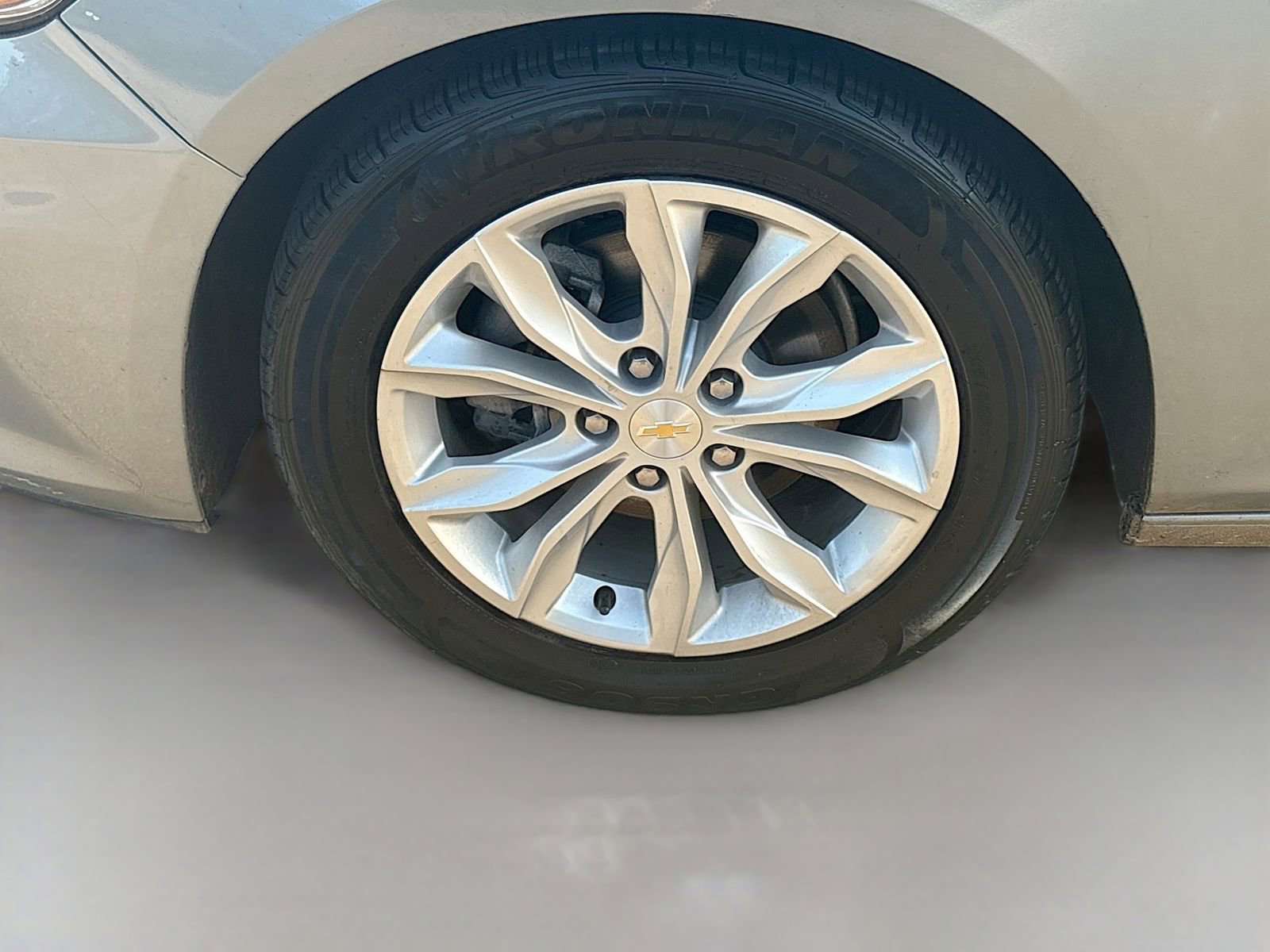 Used 2024 Chevrolet Malibu LT FWD image 28