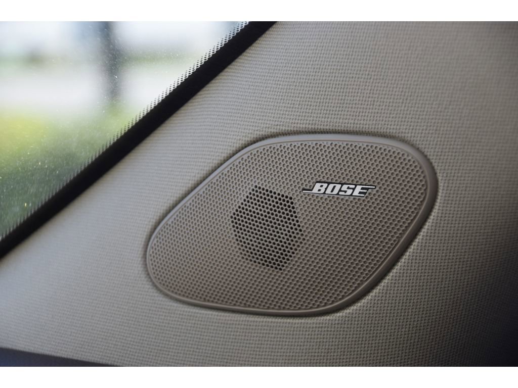 Used 2014 Cadillac SRX Luxury w/ Driver Awareness Package image 40