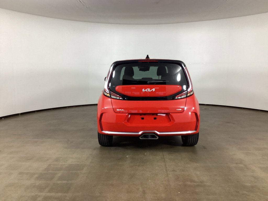 Used 2024 Kia Soul GT-Line w/ GT-Line Technology Package FWD image 6