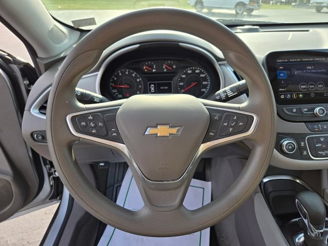 Used 2022 Chevrolet Malibu LS w/ Driver Confidence Package II FWD image 26