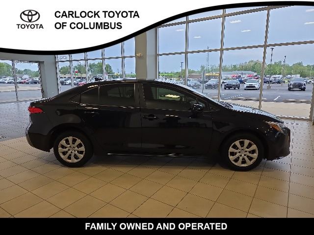 Used 2024 Toyota Corolla LE FWD image 6