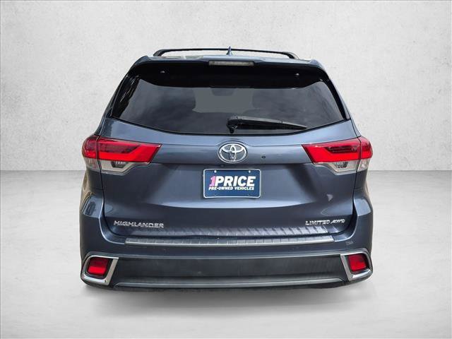 Used 2018 Toyota Highlander Limited Platinum AWD/4WD image 7